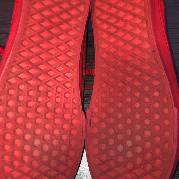 Vans Old School All red women’s 9 mens 7.5 - Picture 2 of 4
